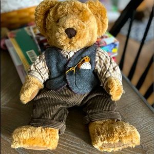 Barnes and Noble bear